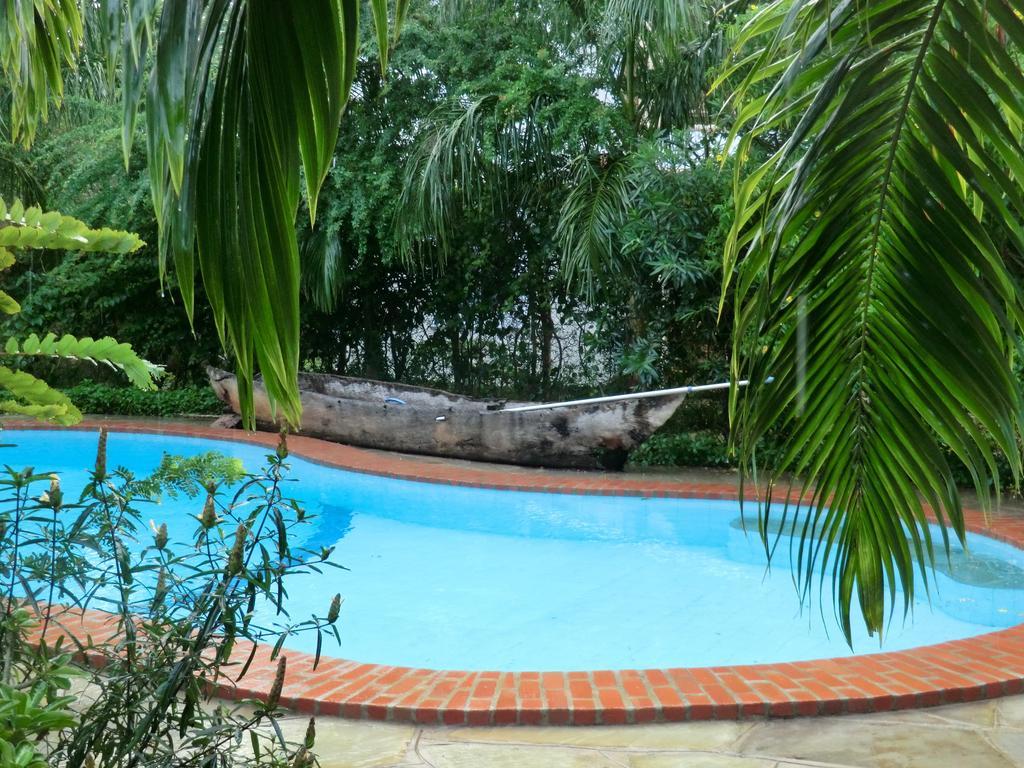 Villa Lamuhouse Диани Бийч Стая снимка